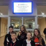 Grupa startujÄcych kadetĂłw